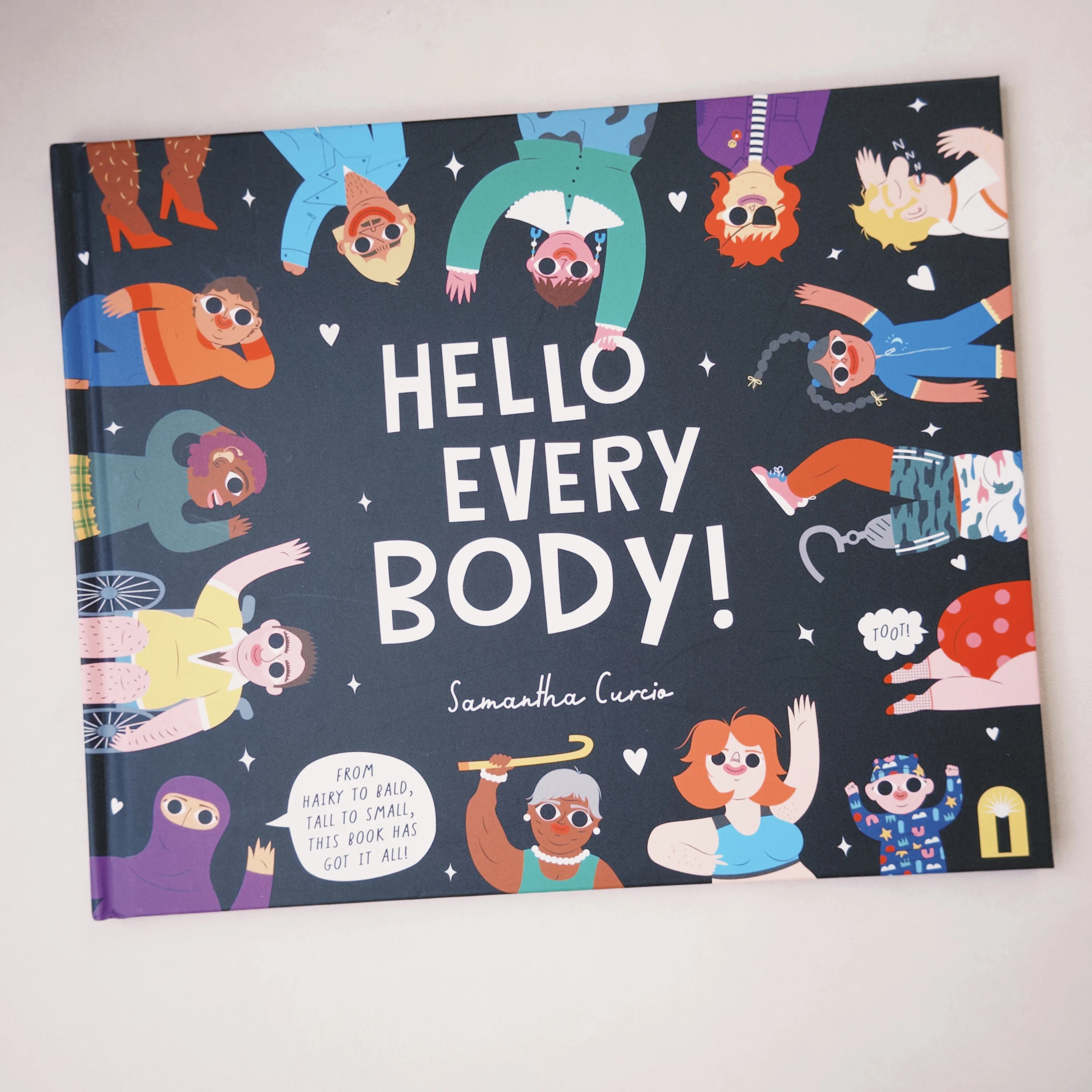 《Hello, Every Body!》英文繪本封面,適合親子共讀的身體教育繪本。